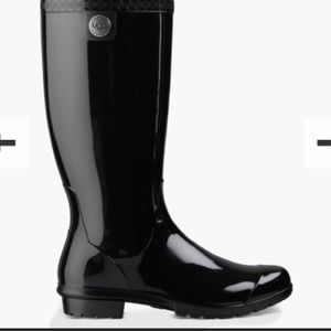 Ugg rain boots with socks